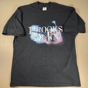 Brooks & Dunn Neon Circus Wild West Concert Tour T Shirt Vintage 2001  Y2K  XL
